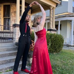 Meet your Posher, Daniela